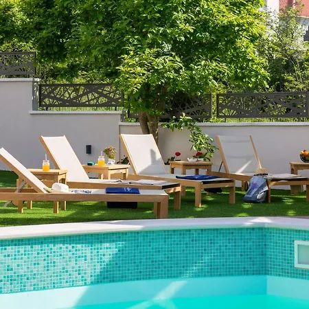 Appartement Scorpaena With Shared Pool Zadar