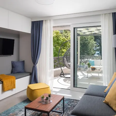 Appartement Scorpaena With Shared Pool Zadar